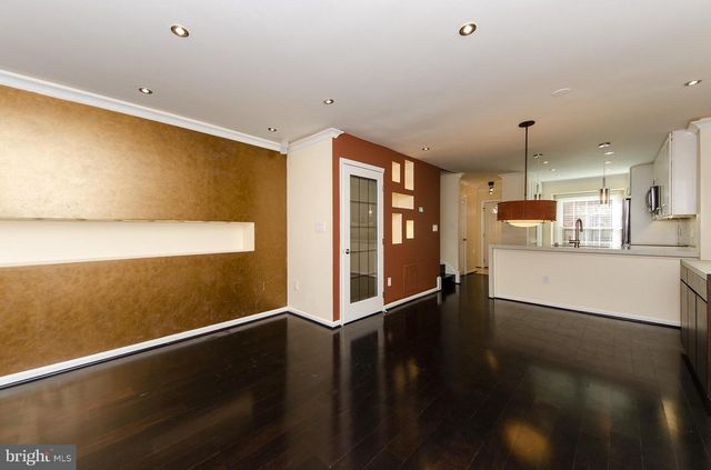 734-N N VERMONT ST N, Arlington, VA 22203