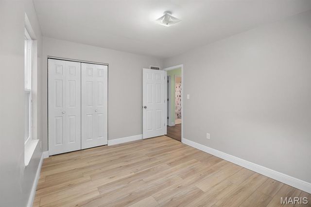 3310 Lynch Road, Pacific, MO 63069