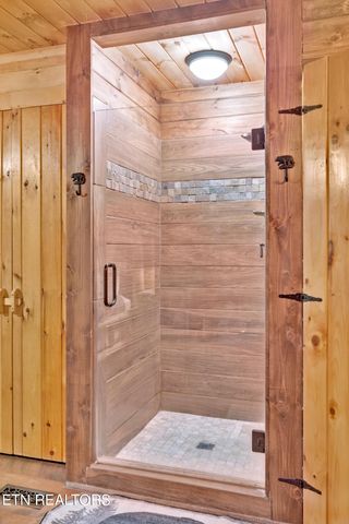 2349 Courtney Lane, Sevierville, TN 37876