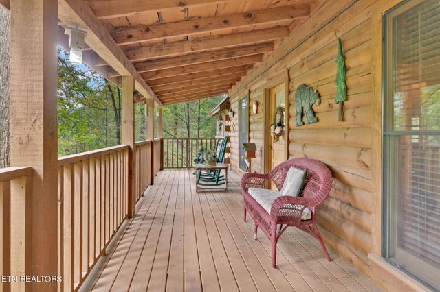2349 Courtney Lane, Sevierville, TN 37876