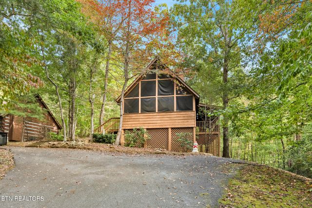 2349 Courtney Lane, Sevierville, TN 37876