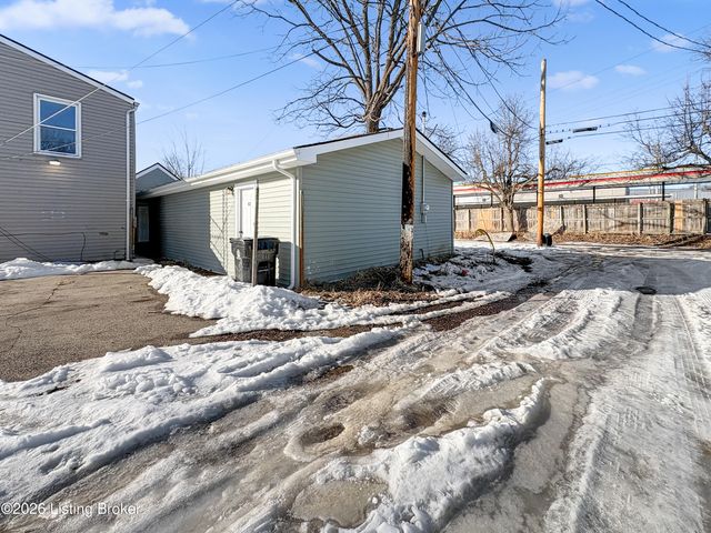 2711 Rodman St, Louisville, KY 40208