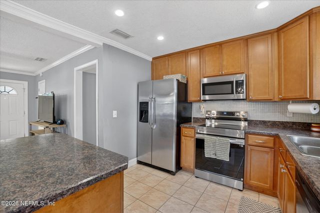 5323 POPPY Drive, Jacksonville, FL 32205
