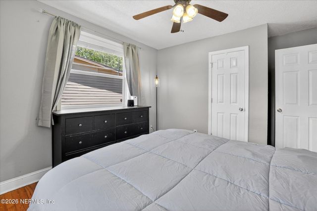5323 POPPY Drive, Jacksonville, FL 32205