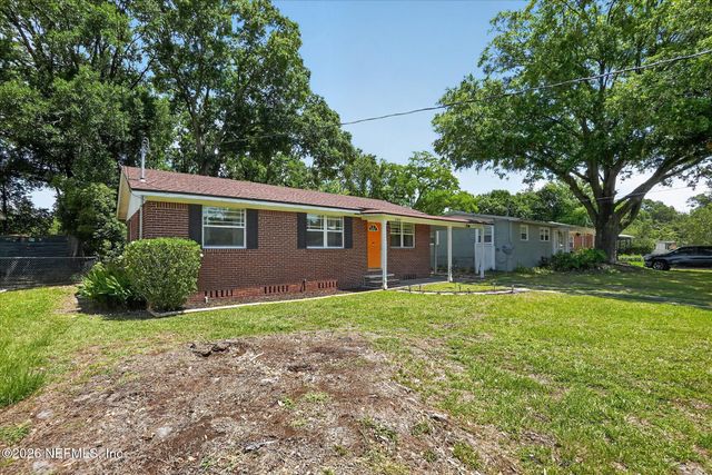5323 POPPY Drive, Jacksonville, FL 32205