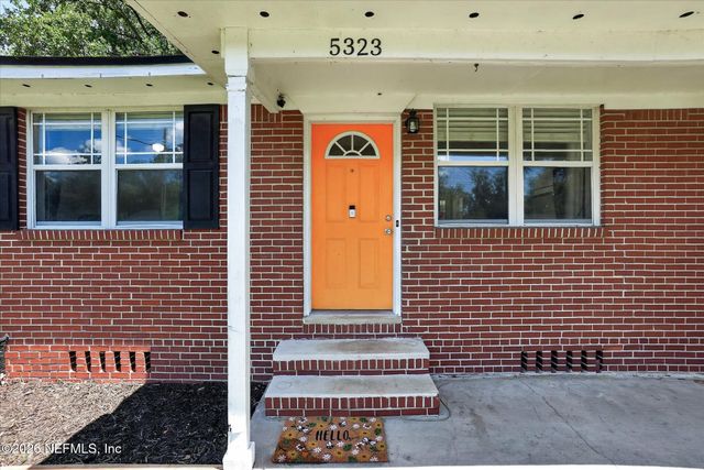 5323 POPPY Drive, Jacksonville, FL 32205