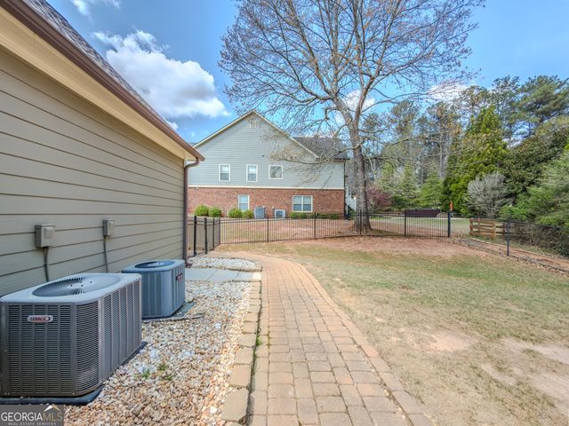 1465 Bradford Lane, Monroe, GA 30656
