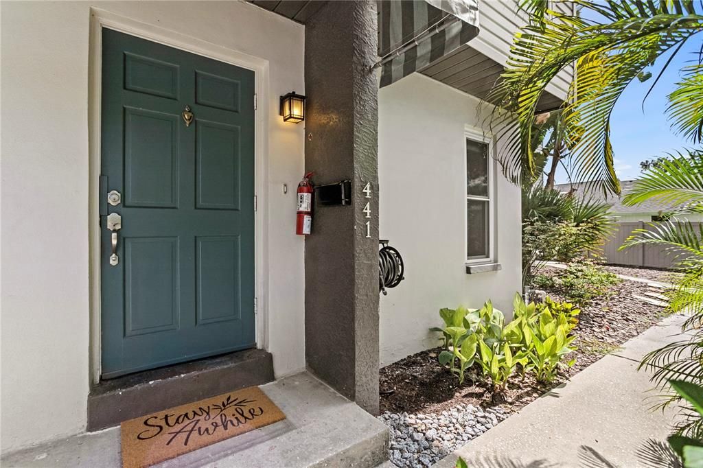 441 75TH AVENUE N, St Petersburg, FL 33702