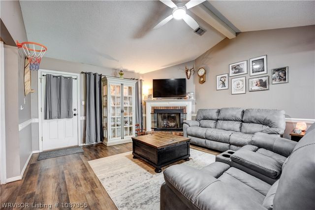 1306 N 25th Street, Van Buren, AR 72956