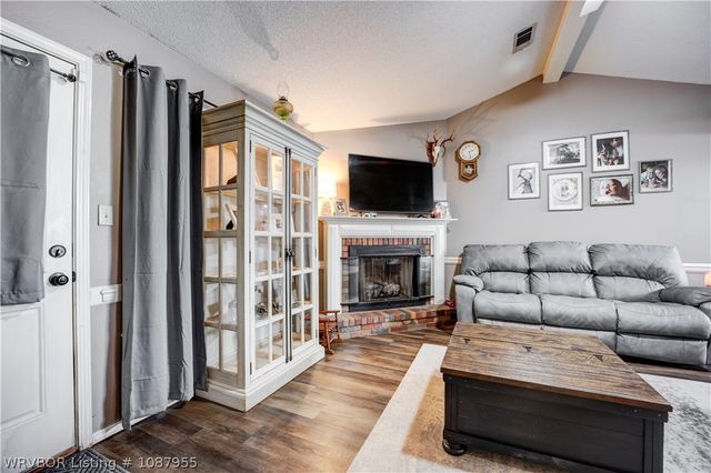 1306 N 25th Street, Van Buren, AR 72956