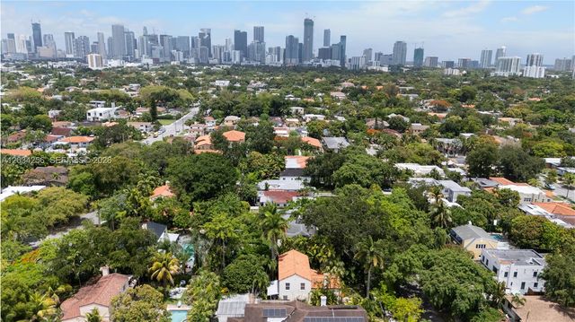 1511 SW 13th Avenue, Miami, FL 33145