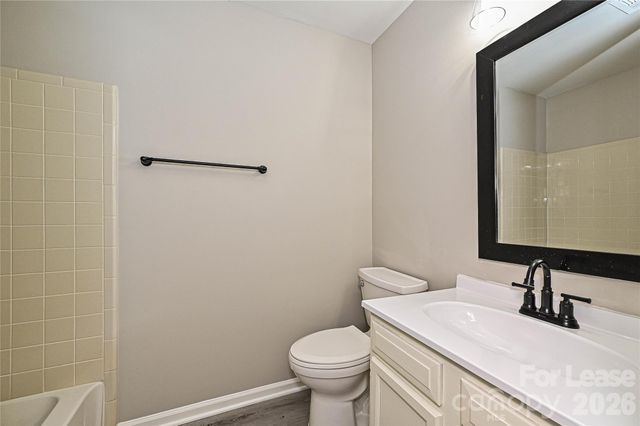 6156 Meadow Rose Lane, Charlotte, NC 28215