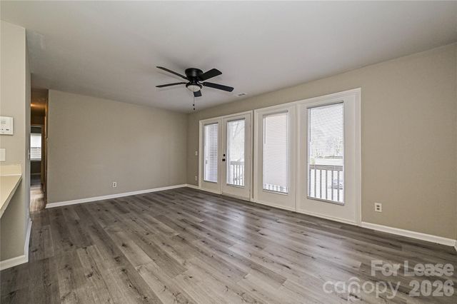 6156 Meadow Rose Lane, Charlotte, NC 28215