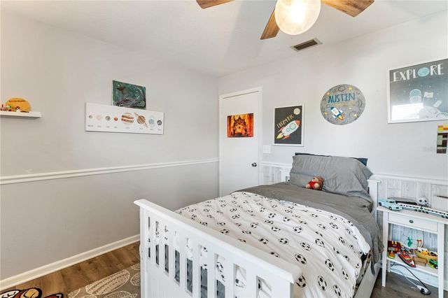 9758 FOX HOLLOW ROAD, Tampa, FL 33647