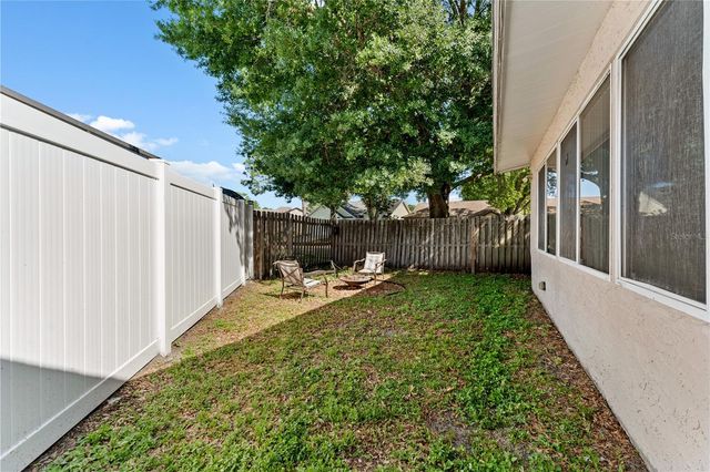 9758 FOX HOLLOW ROAD, Tampa, FL 33647