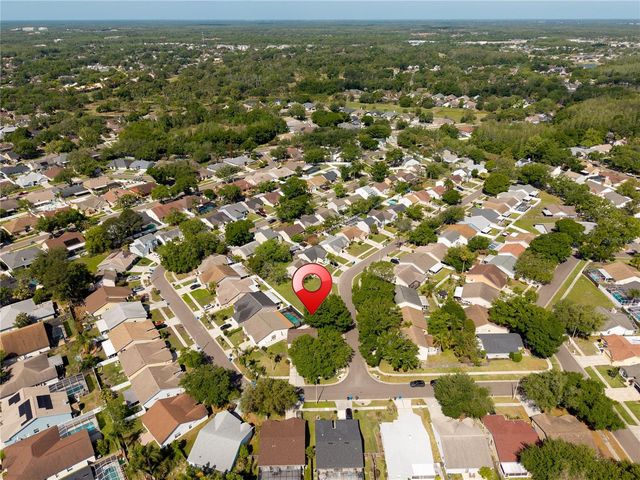 9758 FOX HOLLOW ROAD, Tampa, FL 33647