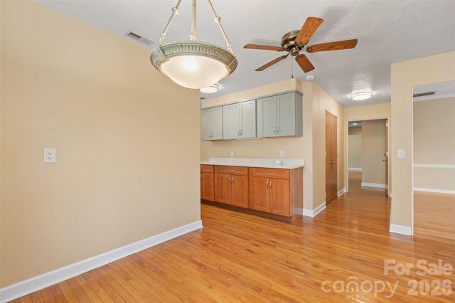 142 Country Club Drive, Waynesville, NC 28786
