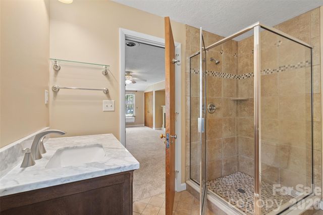 142 Country Club Drive, Waynesville, NC 28786