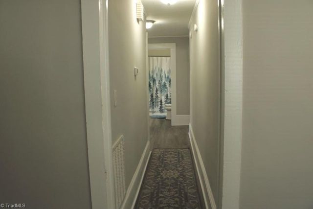 454 24th Street W, Winston-salem, NC 27105