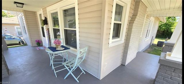 454 24th Street W, Winston-salem, NC 27105