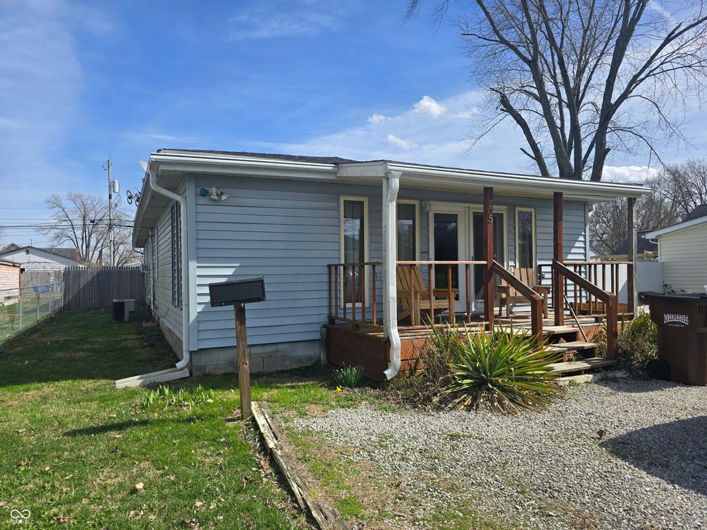 205 N Clay Street, Edinburgh, IN 46124