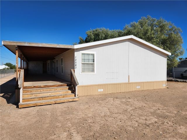 12587 S El Mirage Drive, Topock, AZ 86436