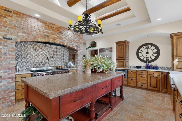 6480 Vista De Oro, Las Cruces, NM 88007