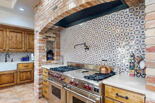 6480 Vista De Oro, Las Cruces, NM 88007