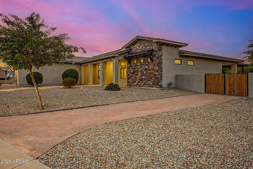1444 N AARON Circle, Mesa, AZ 85207 — photo 2