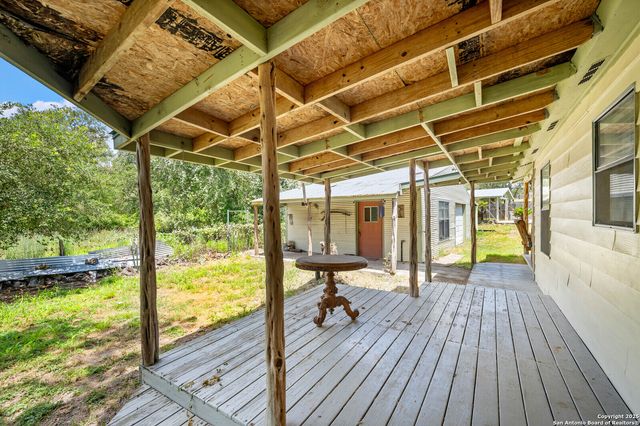 252 Blackjack Oak, Seguin, TX 78155