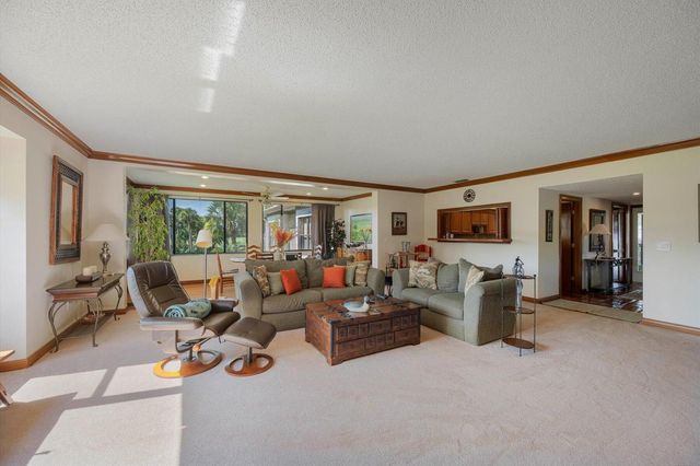 13244 Polo Club Road C207, Wellington, FL 33414