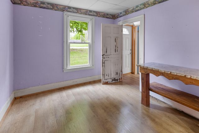 219 Water Street, Jonesville, MI 49250