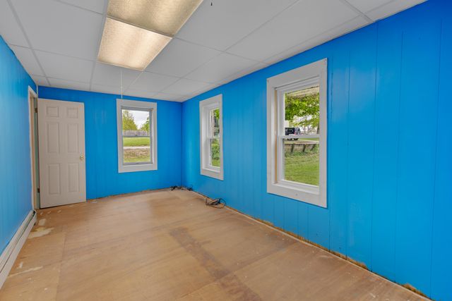 219 Water Street, Jonesville, MI 49250