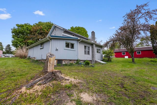 219 Water Street, Jonesville, MI 49250