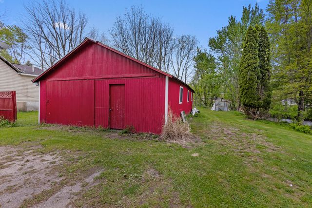219 Water Street, Jonesville, MI 49250