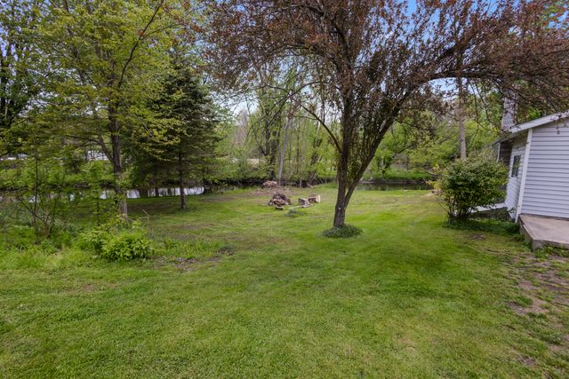 219 Water Street, Jonesville, MI 49250