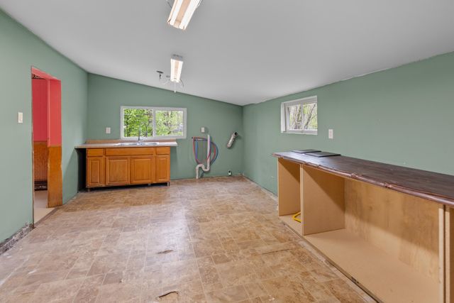 219 Water Street, Jonesville, MI 49250