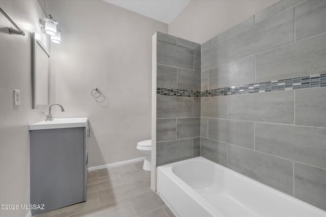 231 W University Boulevard, Tucson, AZ 85705