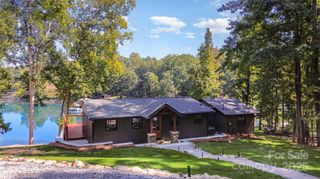 128 Wickford Lane, Mooresville, NC 28117