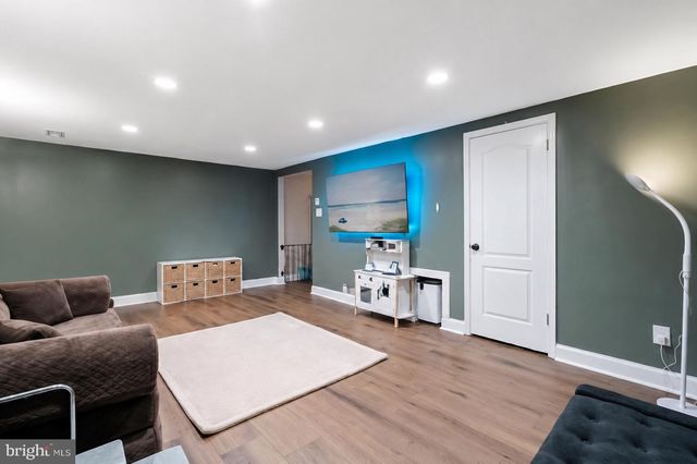 434 WOODED, Newtown Square, PA 19073