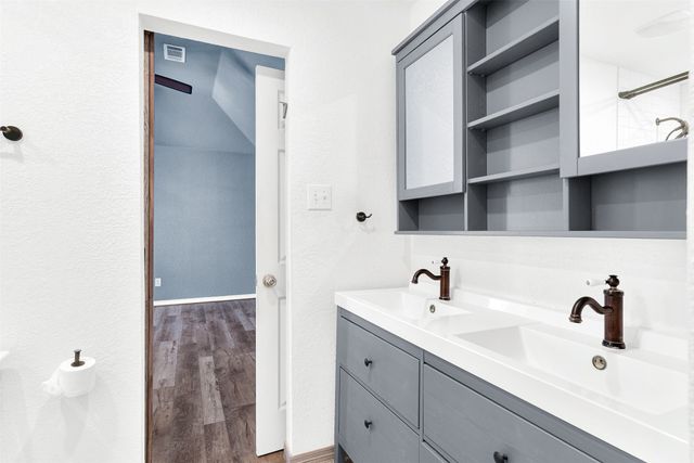 5912 LOGAN Drive, Plano, TX 75094