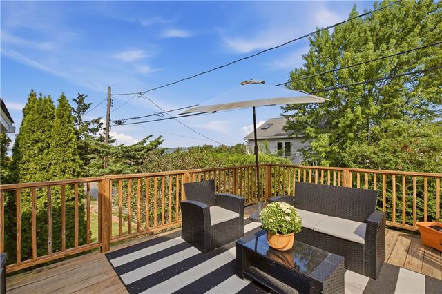 1024 ANTHONY Road, Portsmouth, RI 02871