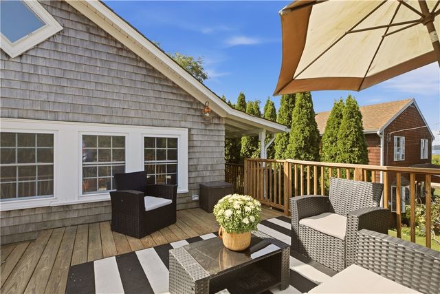 1024 ANTHONY Road, Portsmouth, RI 02871
