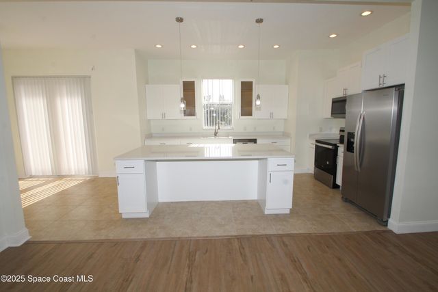 890 Vignoles Avenue NE, 3, Palm Bay, FL 32905