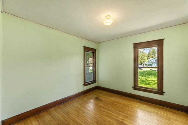 W282N6836 Main STREET, Merton, WI 53056