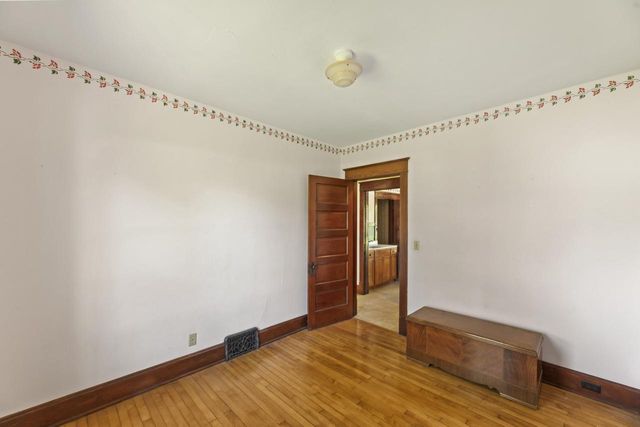 W282N6836 Main STREET, Merton, WI 53056