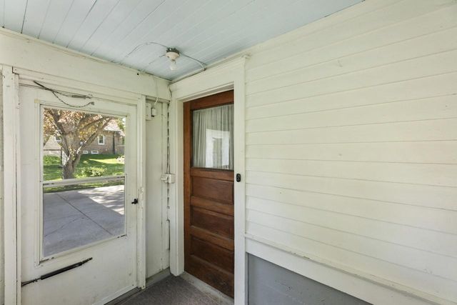 W282N6836 Main STREET, Merton, WI 53056