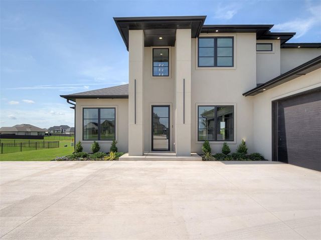 2412 NW 227th Street, Edmond, OK 73025