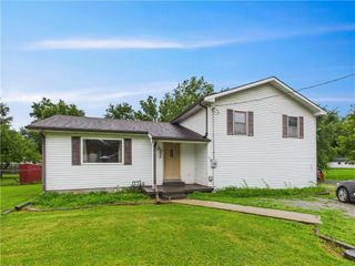 300 E Mason Street, La Monte, MO 65337