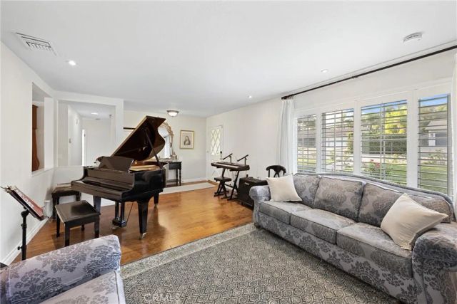 8607 Buggy Whip, Rancho Cucamonga, CA 91701